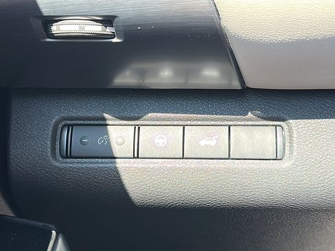 New 2025 Nissan Pathfinder SL w/ Cargo Package image 27