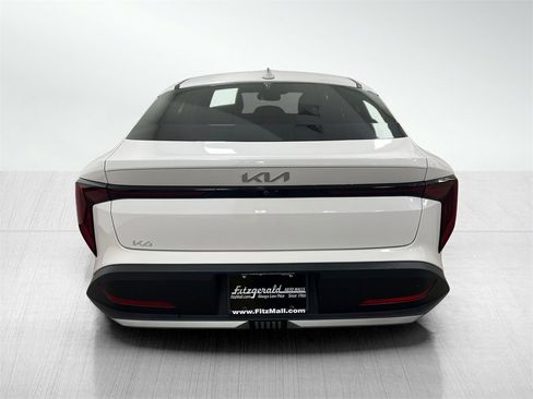Used 2025 Kia K4 LXS image 6