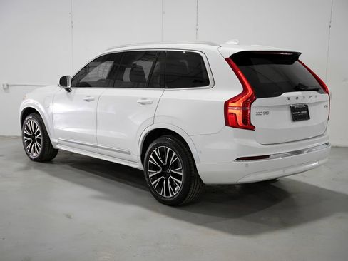 Used 2025 Volvo XC90 T8 Plus w/ Protection Package Premier image 3