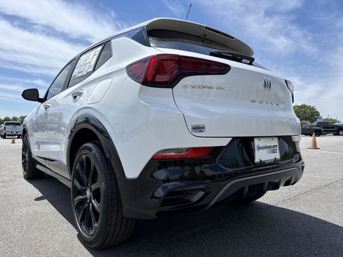 New 2026 Buick Encore GX Sport Touring w/ Comfort Package FWD image 8