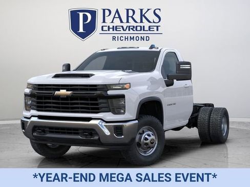New 2025 Chevrolet Silverado 3500 W/T w/ WT Convenience Package image 7