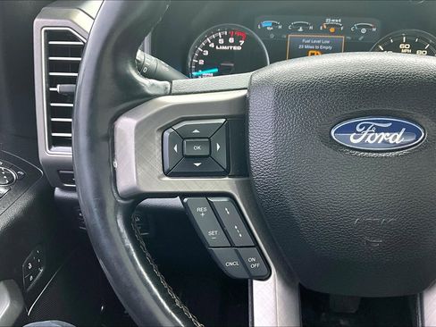 Used 2018 Ford F150 Limited AWD/4WD image 12