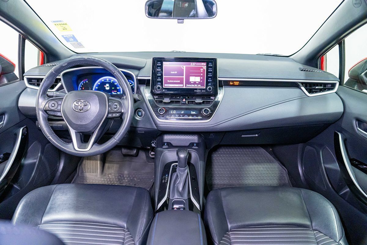 Used 2020 Toyota Corolla XSE FWD image 14