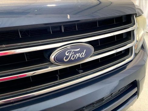 Used 2015 Ford Expedition EL XLT w/ Equipment Group 202A RWD image 7