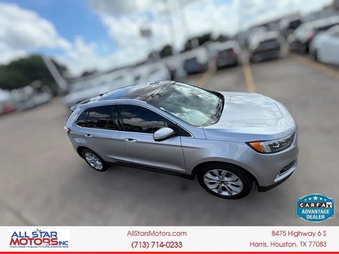 Used 2020 Ford Edge Titanium w/ Equipment Group 301A FWD image 5