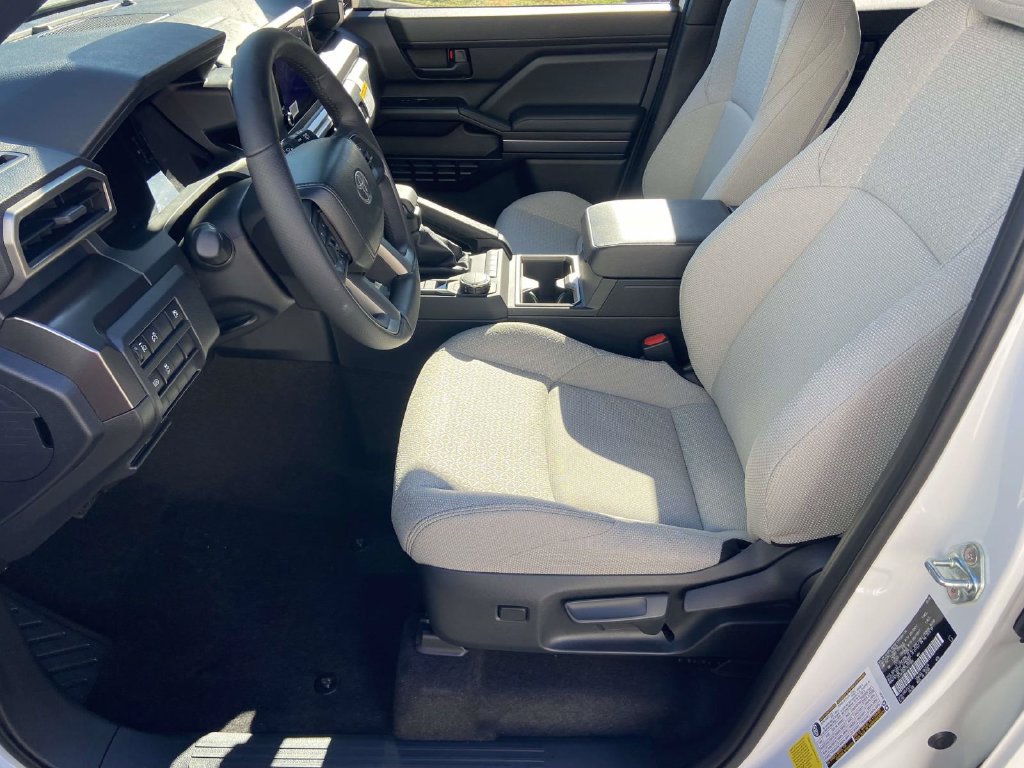 Used 2026 Toyota 4Runner SR5 RWD image 16