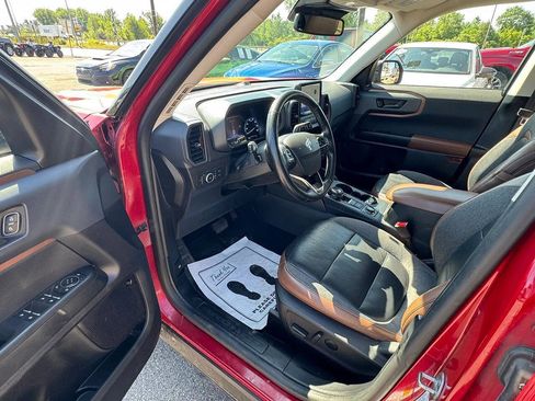 Used 2021 Ford Bronco Sport Outer Banks w/ Outer Banks Package (96D) AWD/4WD image 7
