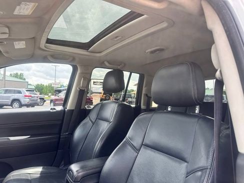 Used 2016 Jeep Compass High Altitude FWD image 14