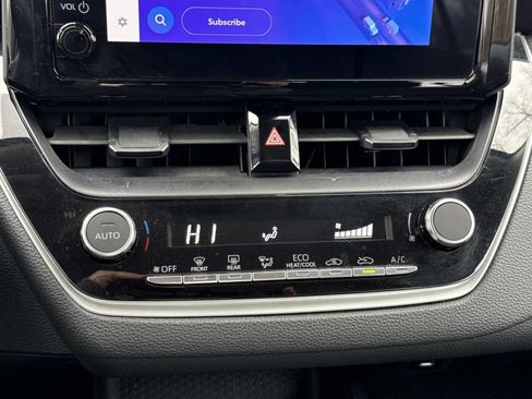 Used 2024 Toyota Corolla LE image 11