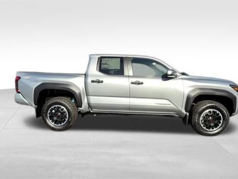 New 2025 Toyota Tacoma TRD Off-Road image 8