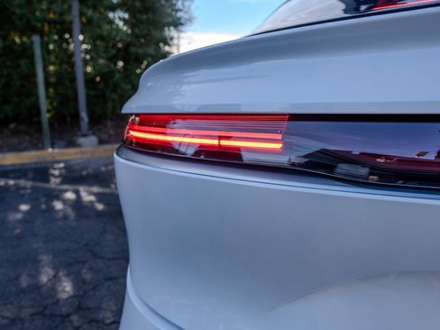 Used 2023 Lucid Air Touring image 25