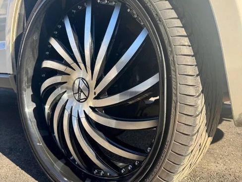 Used 2017 Dodge Journey SE w/ Flexible Seating Group image 4