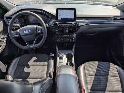Used 2025 Ford Escape ST-Line AWD/4WD image 15