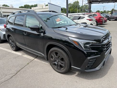 Used 2024 Subaru Ascent Onyx Edition AWD/4WD image 16