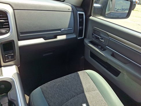 Used 2016 RAM 1500 Big Horn AWD/4WD image 17