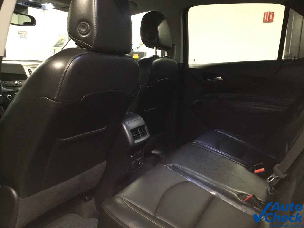 Used 2018 Chevrolet Equinox Premier w/ Infotainment II Package AWD/4WD image 28