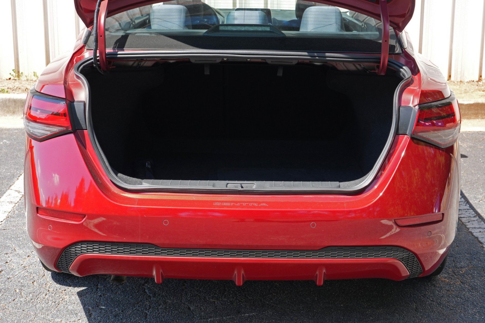 Used 2023 Nissan Sentra SV w/ All-Weather Package FWD image 9