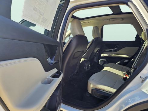 New 2026 Lincoln Corsair Reserve image 22