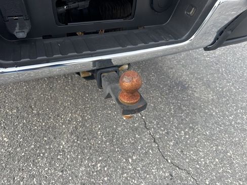 Used 2015 GMC Canyon SLE w/ SLE Convenience Package image 25