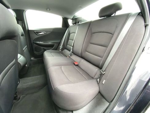 Used 2022 Chevrolet Malibu RS image 22