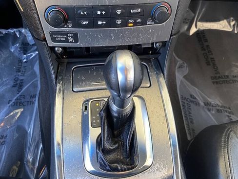 Used 2011 INFINITI G37 Journey w/ Premium Pkg RWD image 27