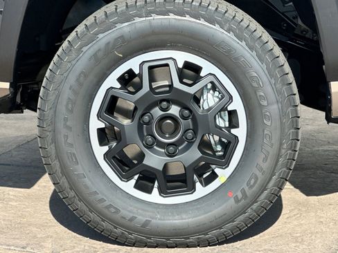 New 2026 Toyota Tacoma TRD Off-Road image 33