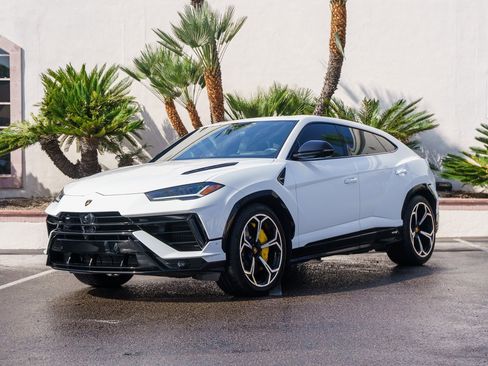 Used 2024 Lamborghini Urus S image 34