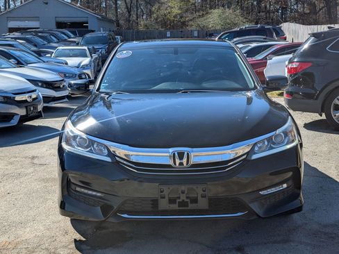 Used 2016 Honda Accord EX-L image 2