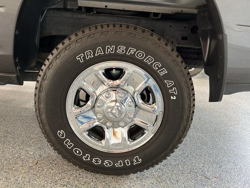 Used 2024 RAM 2500 Tradesman w/ Chrome Appearance Group AWD/4WD image 32