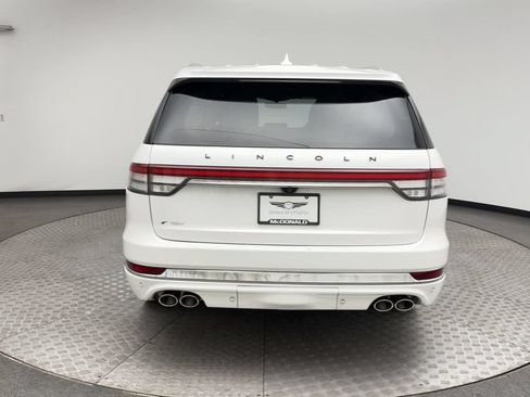 Used 2023 Lincoln Aviator Black Label w/ Dynamic Handling Package AWD/4WD image 3