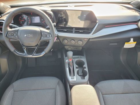 New 2026 Chevrolet Trax RS w/ Sunroof Package FWD image 23