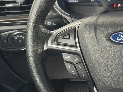 Used 2020 Ford Fusion SEL FWD image 29