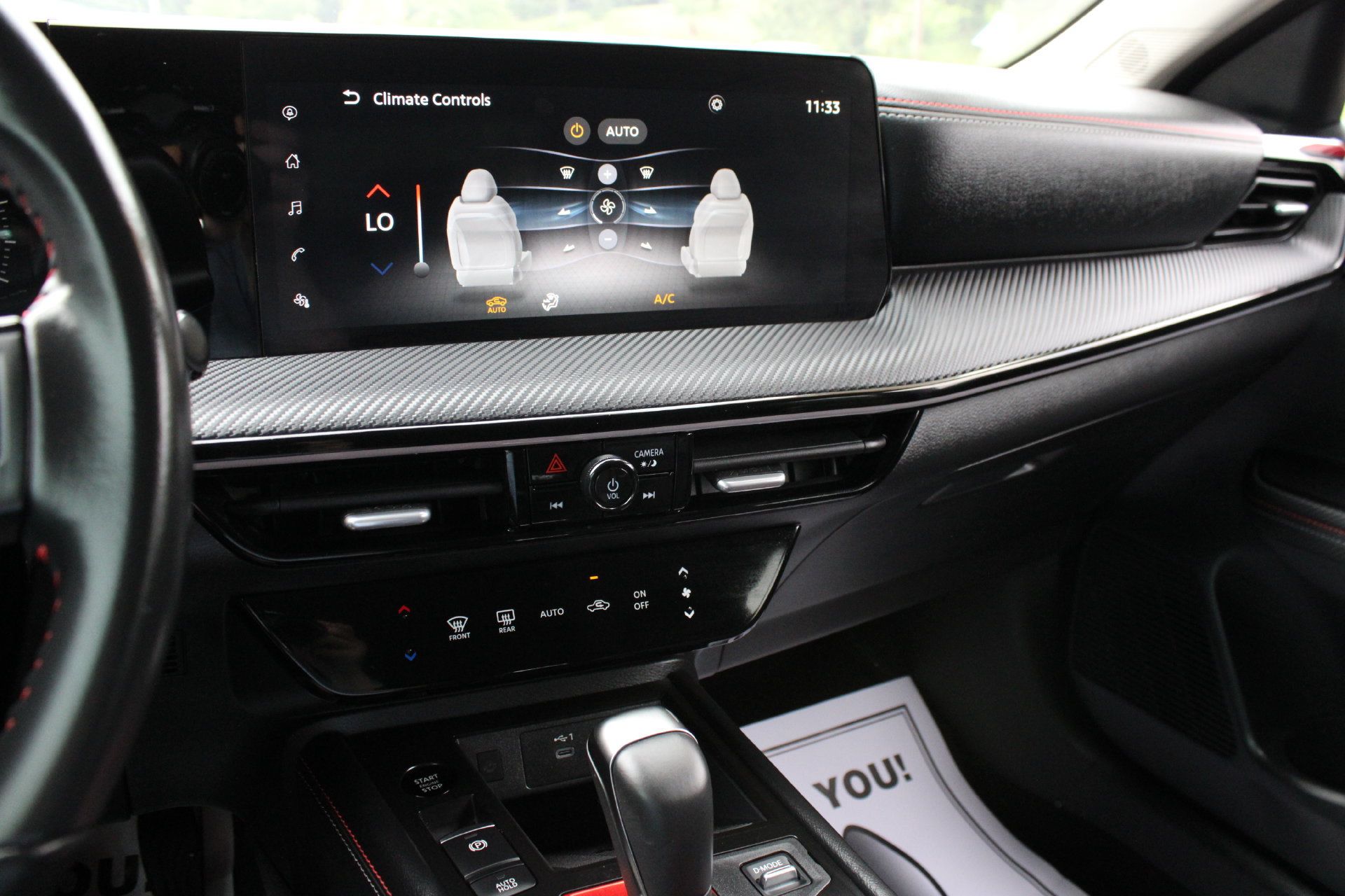 Used 2025 Nissan Kicks SR FWD image 29