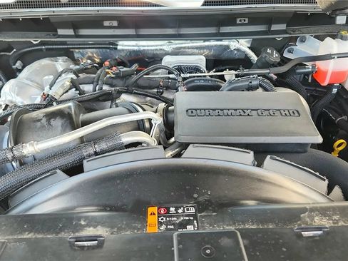 Used 2025 Chevrolet Silverado 2500 LT w/ Convenience Package AWD/4WD image 33
