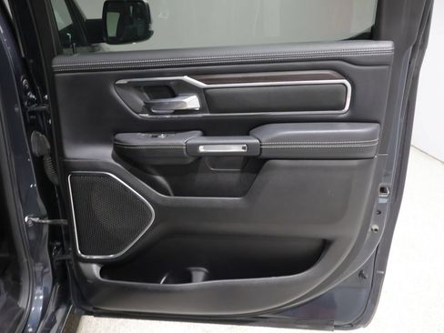 Used 2025 RAM 1500 Laramie AWD/4WD image 20