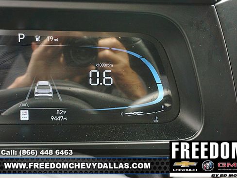 Used 2025 Hyundai Elantra Sport FWD image 24