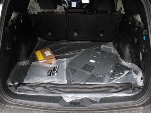 New 2026 Subaru Outback Limited w/ Premium/Limited Plus Package AWD/4WD image 9