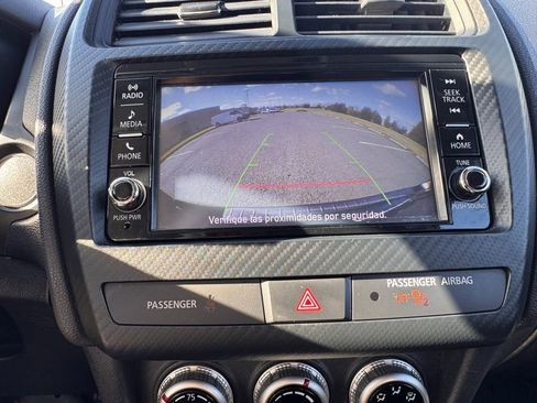 Used 2024 Mitsubishi Outlander Sport AWD image 39