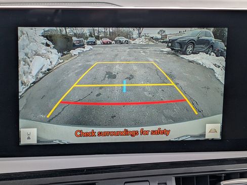 Certified 2025 Lexus ES 300h w/ Premium Package image 28