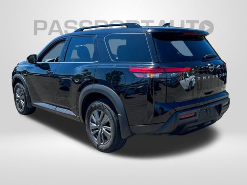 Certified 2024 Nissan Pathfinder SV AWD/4WD image 3