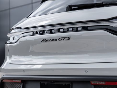 New 2026 Porsche Macan GTS AWD/4WD image 15
