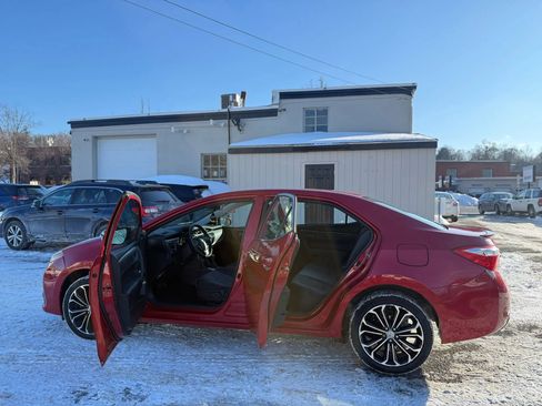 Used 2014 Toyota Corolla S image 12
