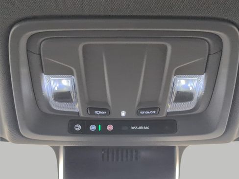 Used 2024 Chevrolet Silverado 1500 LT AWD/4WD image 18