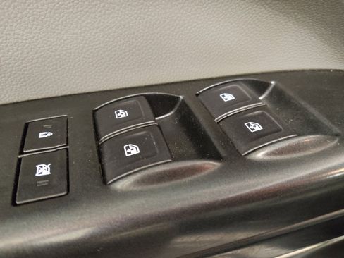 Used 2022 Chevrolet Colorado W/T w/ WT Convenience Package image 27