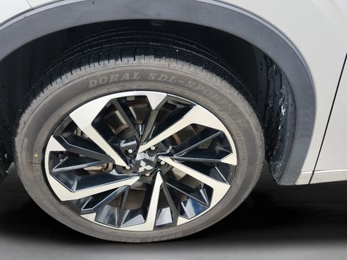 Used 2022 Mitsubishi Outlander SEL image 42