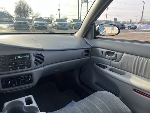 Used 2003 Buick Century Custom image 11