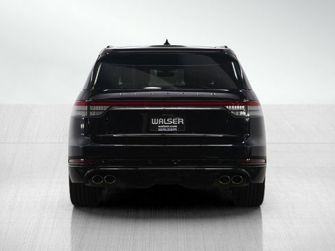 Used 2023 Lincoln Aviator Reserve w/ Equipment Group 201A image 4