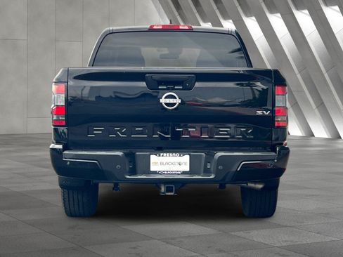 Used 2024 Nissan Frontier SV w/ Technology Package RWD image 5
