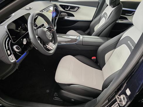 New 2026 Mercedes-Benz E 53 AMG e 4MATIC Sedan image 6