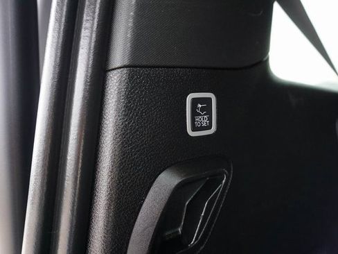 Used 2024 Jeep Wagoneer Series II image 10